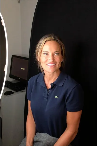 cosmetic dentistry patient smiling for the camera